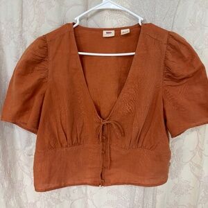 Levis Short Sleeve Linen Cropped Top Burnt Orange Size L